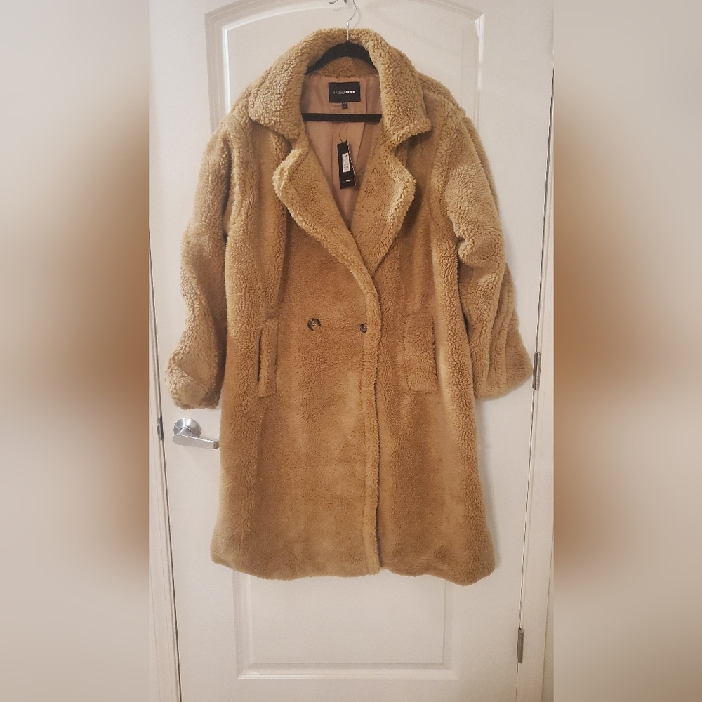 Fashion Nova Teddy Coat in Camel